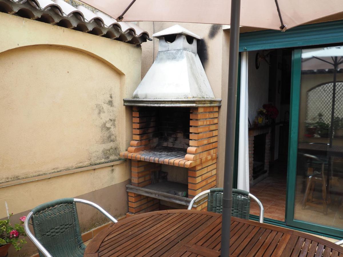 Casa De Nohales Guest House Exterior photo